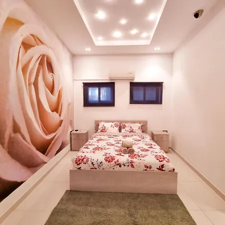 Luxury Saint Lazarus Διαμέρισμα Λάρνακα